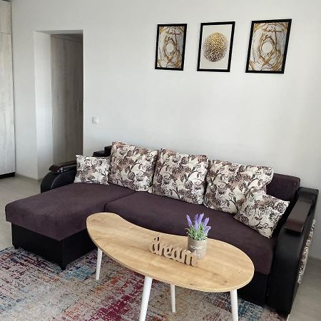 Elite Apartment Тырговиште Экстерьер фото